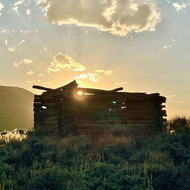 scenic horseback tours at rusty spurr ranch